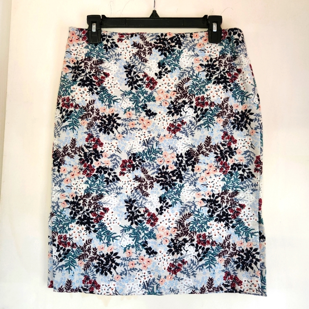 LOFT Women's Cotton Jaquard Floral Pencil Skirt Size 8